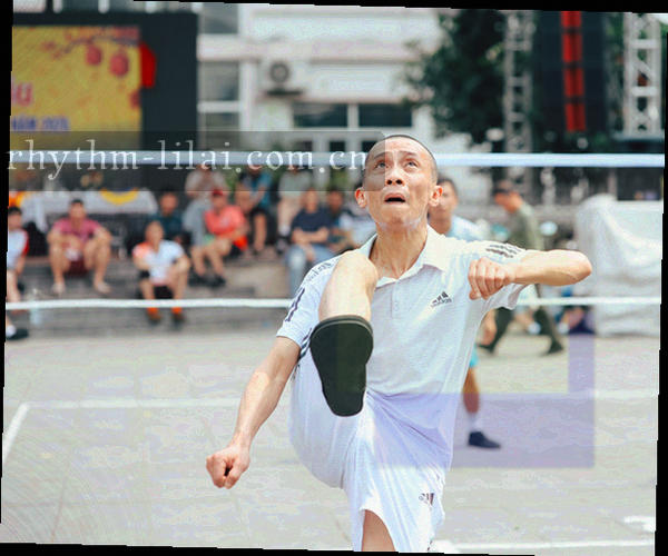 漏斗图形筛选项，下方输出胜平负的数据列表